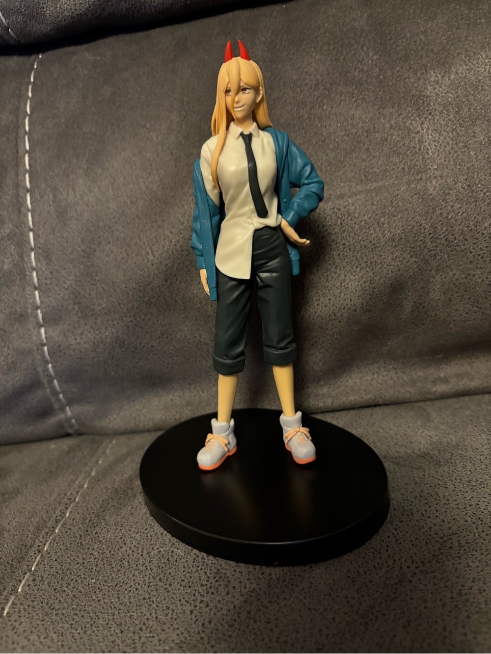 ❤️ Power Figurine from Anime Chainsaw Man with Red Horns ❤️